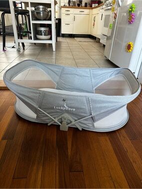 Portable Baby Bassinet Barely Used Light Gray Lightweight